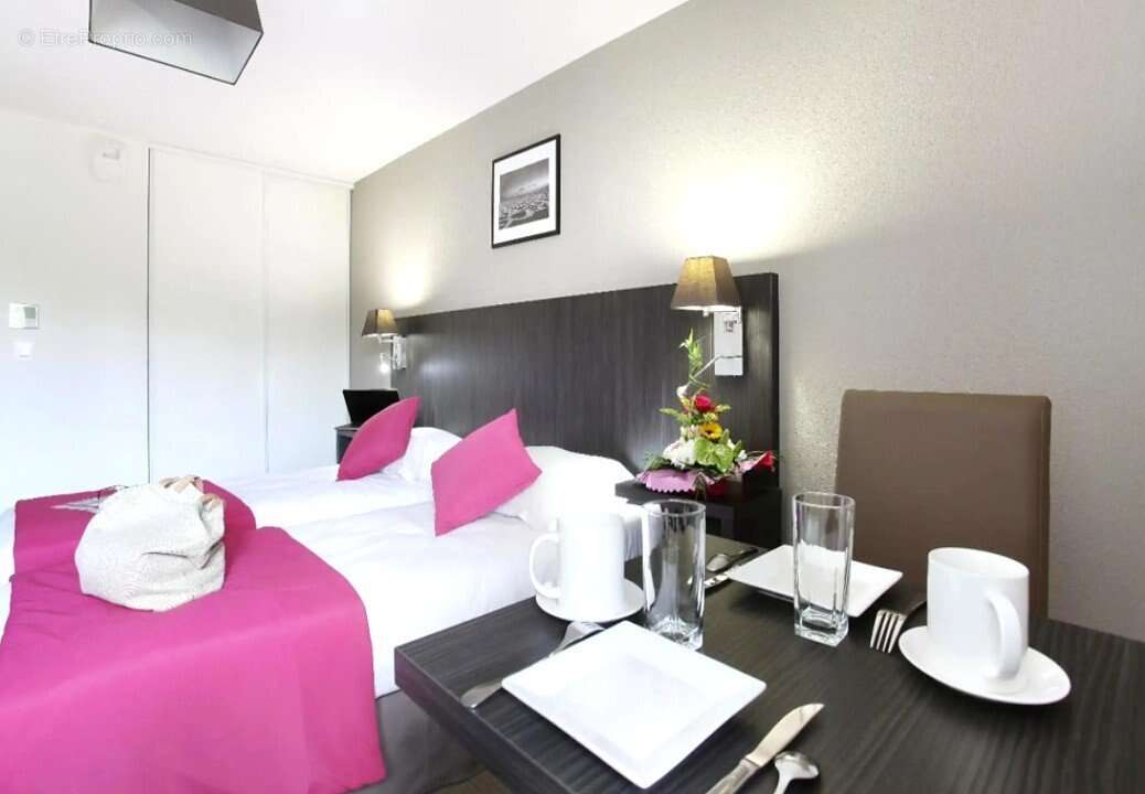Appartement à MARSEILLE-4E