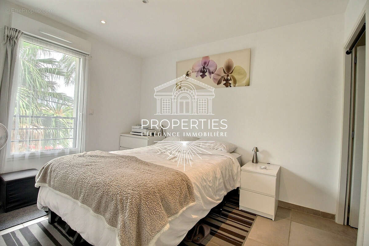 Appartement à HYERES