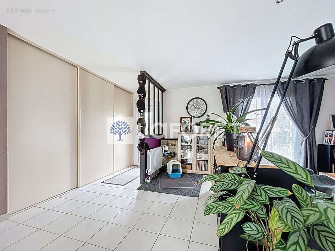 Maison à LA CHAPELLE-BERTRAND