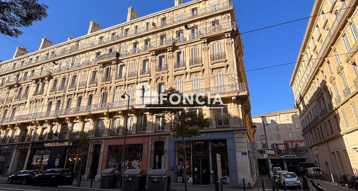Appartement à MARSEILLE-2E