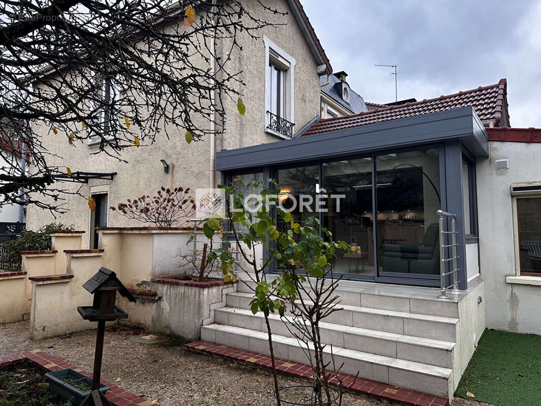 Maison à NOISY-LE-SEC