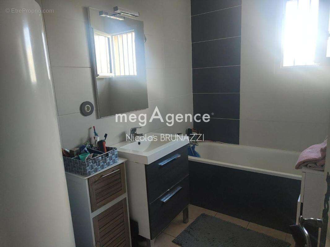 Maison à NEUVILLE-SUR-TOUQUES