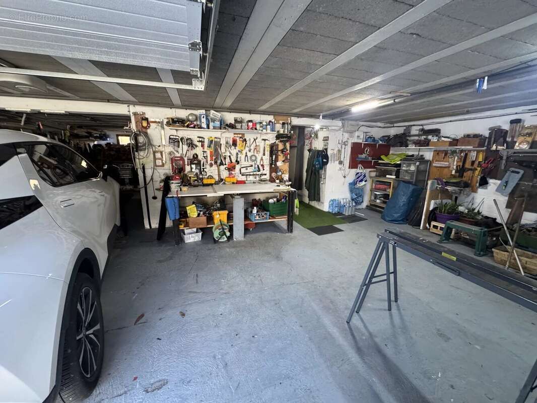 Maison à DOMART-SUR-LA-LUCE