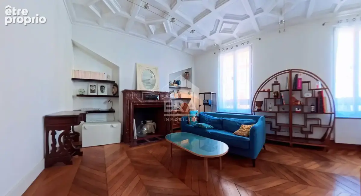 Photo Appartement à Saint-Denis au prix de 235 000€