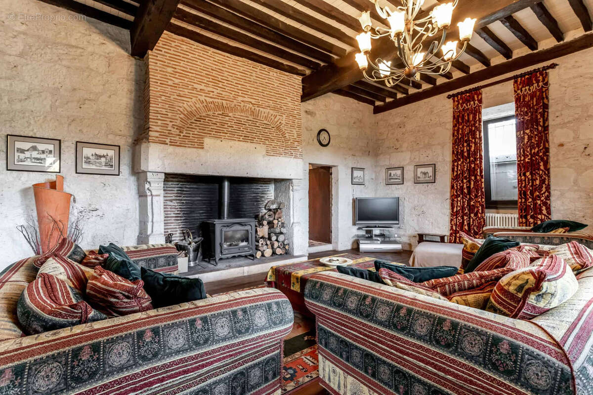 Chateau Estate - photo 9