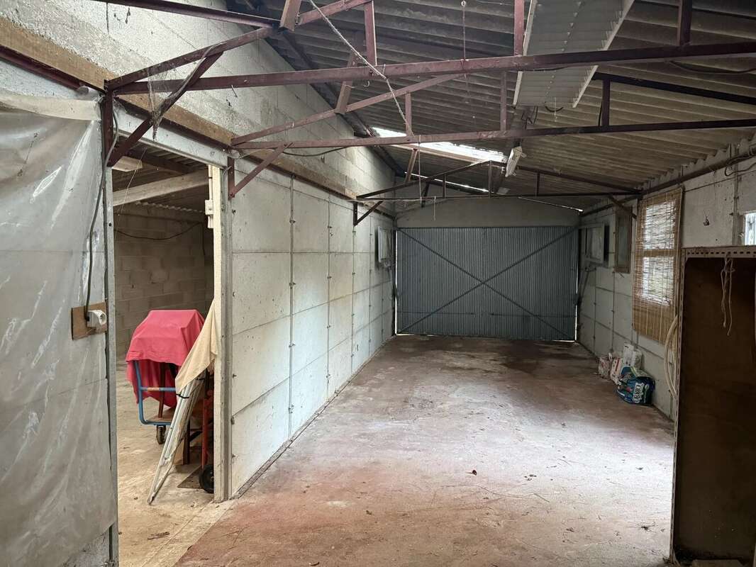 Maison à THORIGNY-SUR-OREUSE