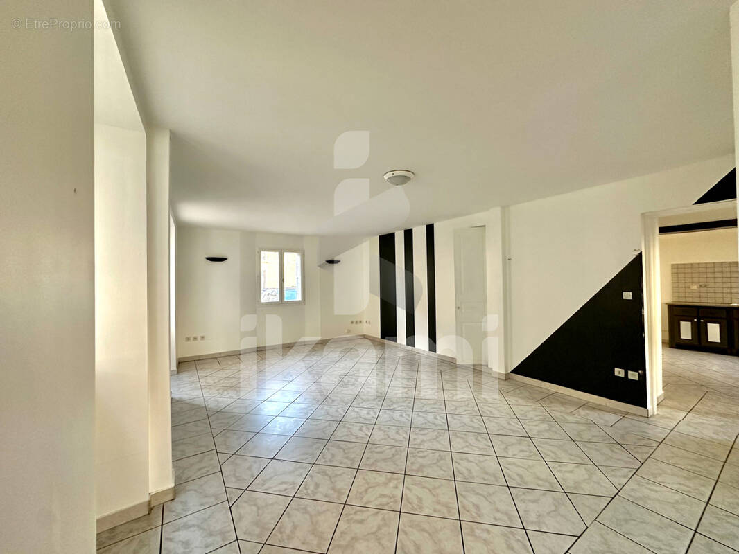 Maison à LE GRAND-LEMPS