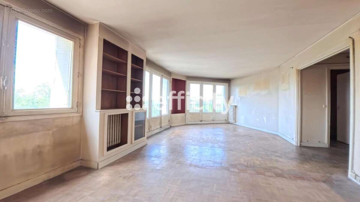 Appartement à PARIS-12E