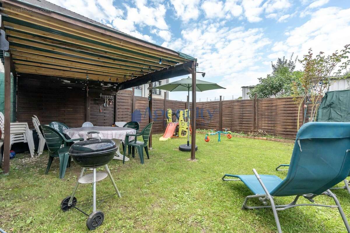 Appartement 55 m² à Torcy  - photo 9