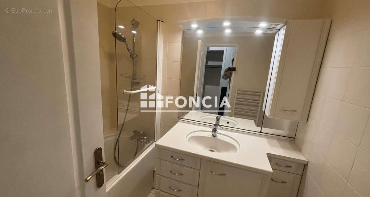 Appartement à SAINT-CYR-L&#039;ECOLE