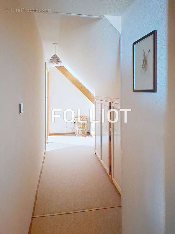 Maison à NEUFMESNIL