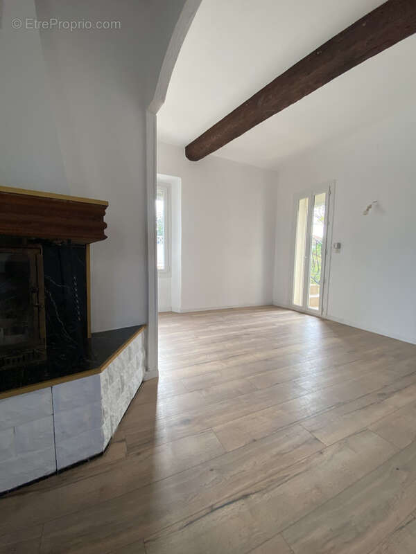 Maison à SAINT-JEAN-LASSEILLE