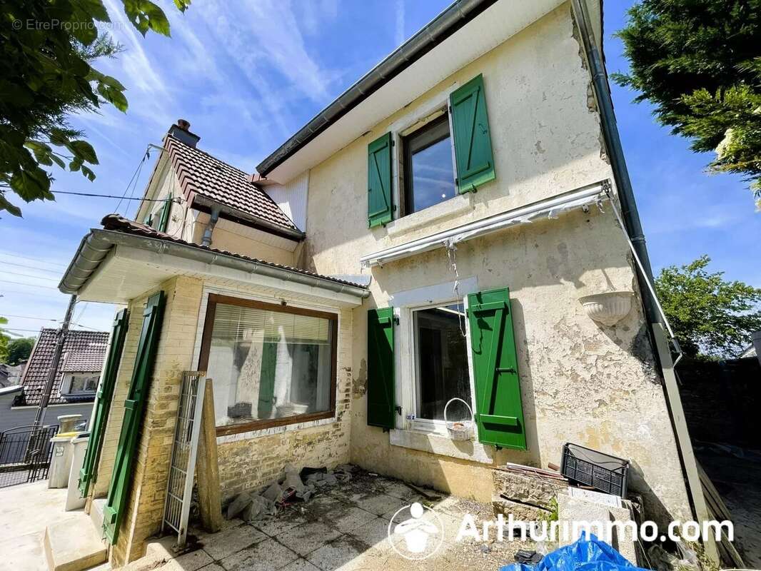 Maison à BEAUCOURT