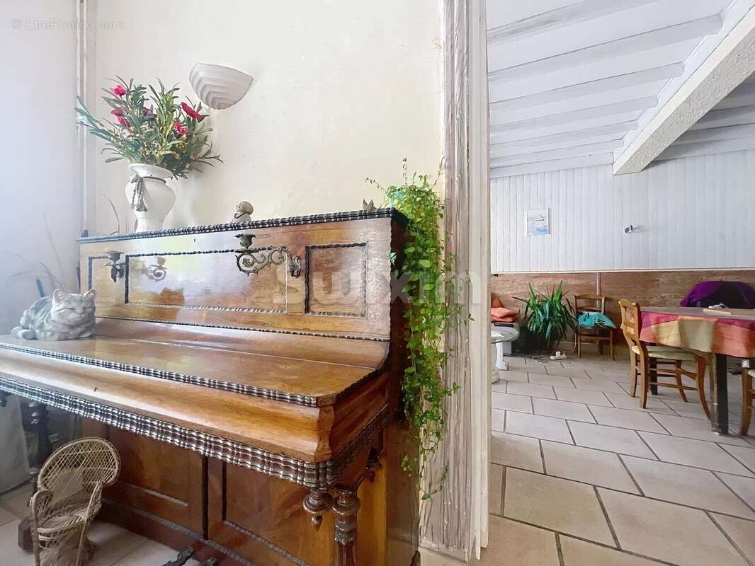 Maison à VILLARS-LES-DOMBES