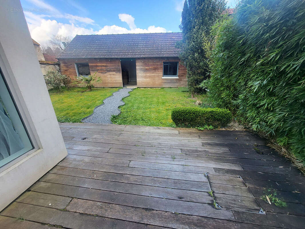 Maison à COUILLY-PONT-AUX-DAMES