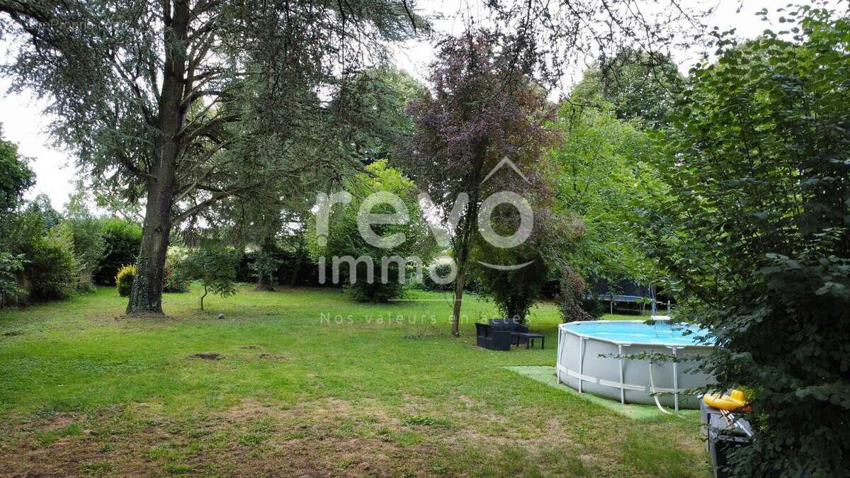 Maison à SAINT-DIDIER-SUR-CHALARONNE