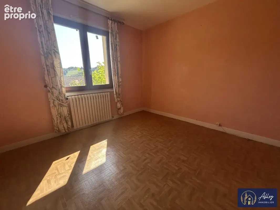 Maison 5 pièces YDES