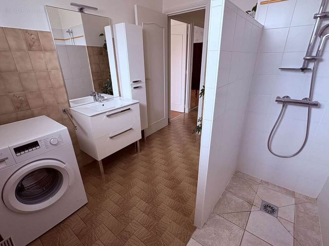 Maison à LA VERPILLIERE