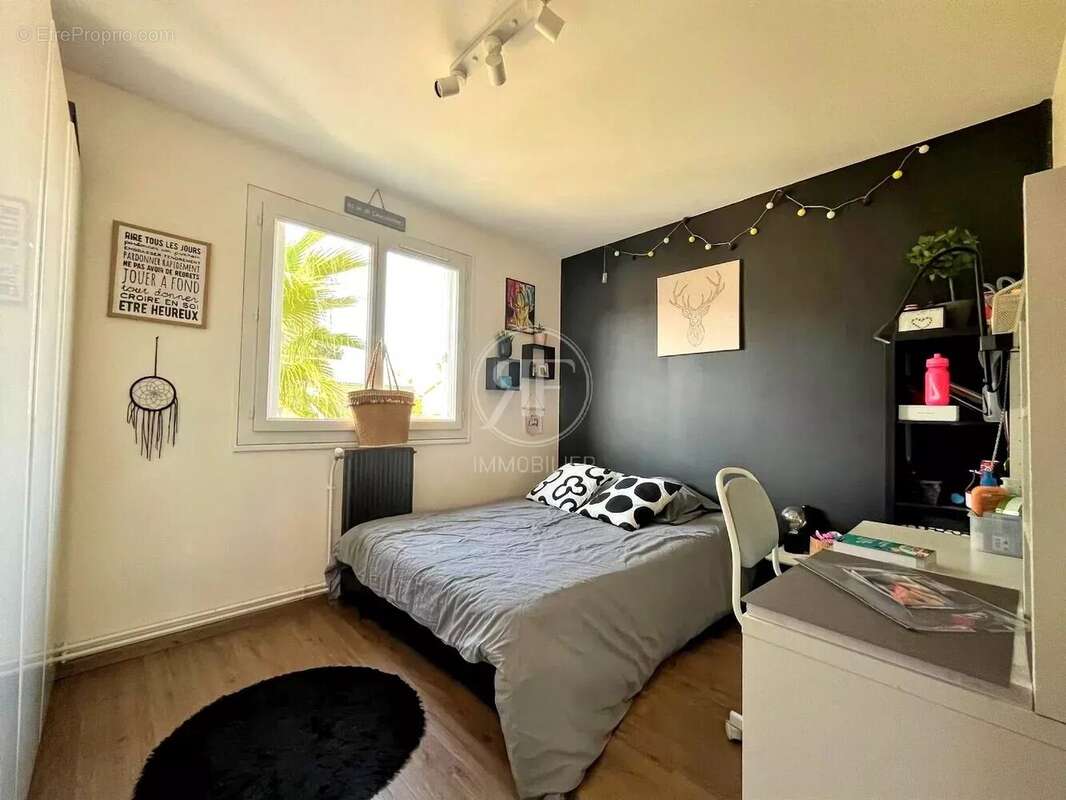 Maison à SAINT-EMILION