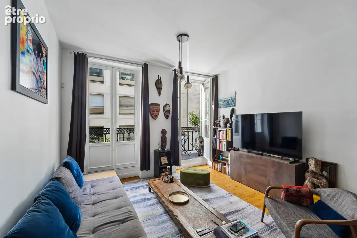 Appartement coup de coeur avec balcon Paris 1er! - photo 3