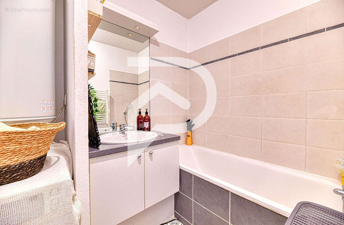 Appartement à NIMES