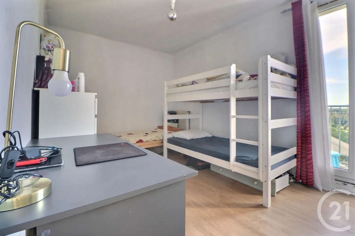 Appartement 62 m² à Aulnay-Sous-Bois  - photo 4