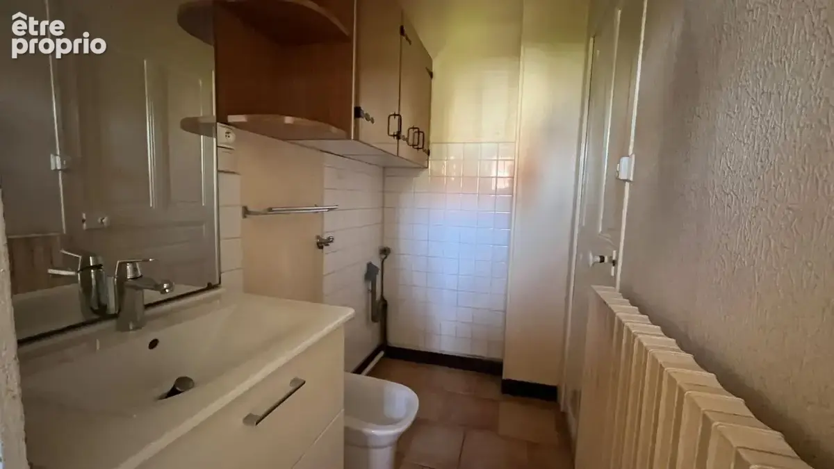 Maison des années 30 sur 1 532 m² de terrain - photo 8