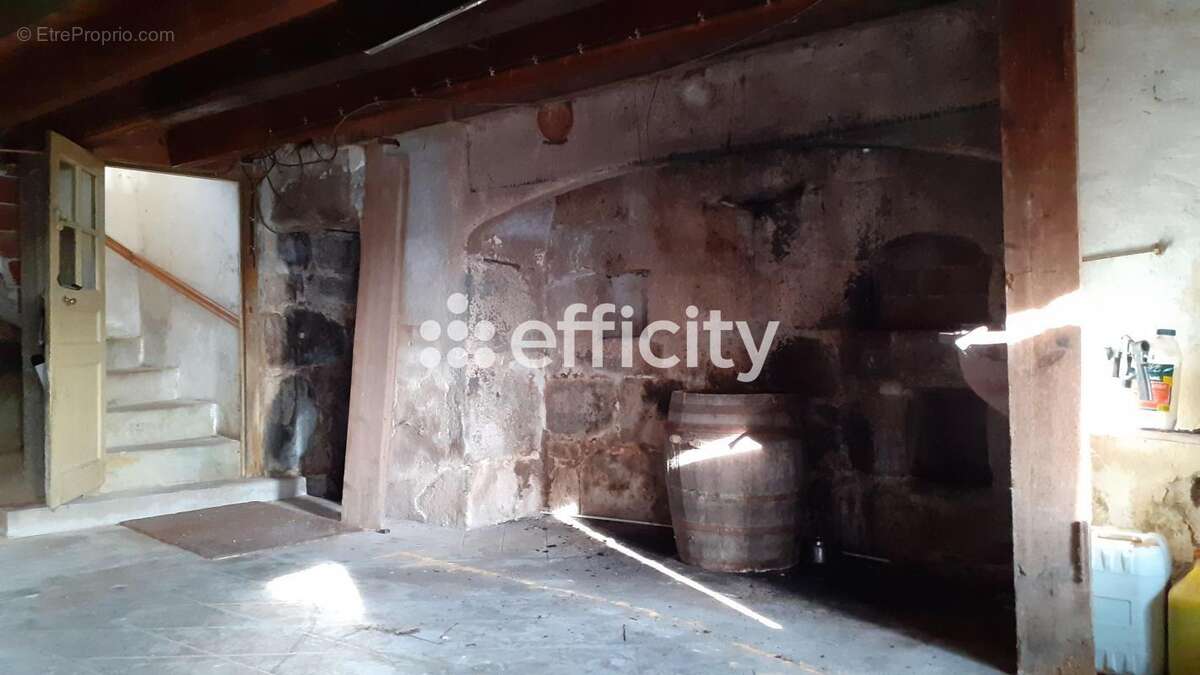 Maison à EGLISOLLES