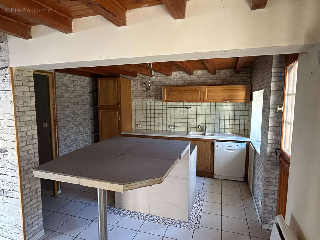Maison Paslieres 4 pièce(s) 94 m2 - photo 4