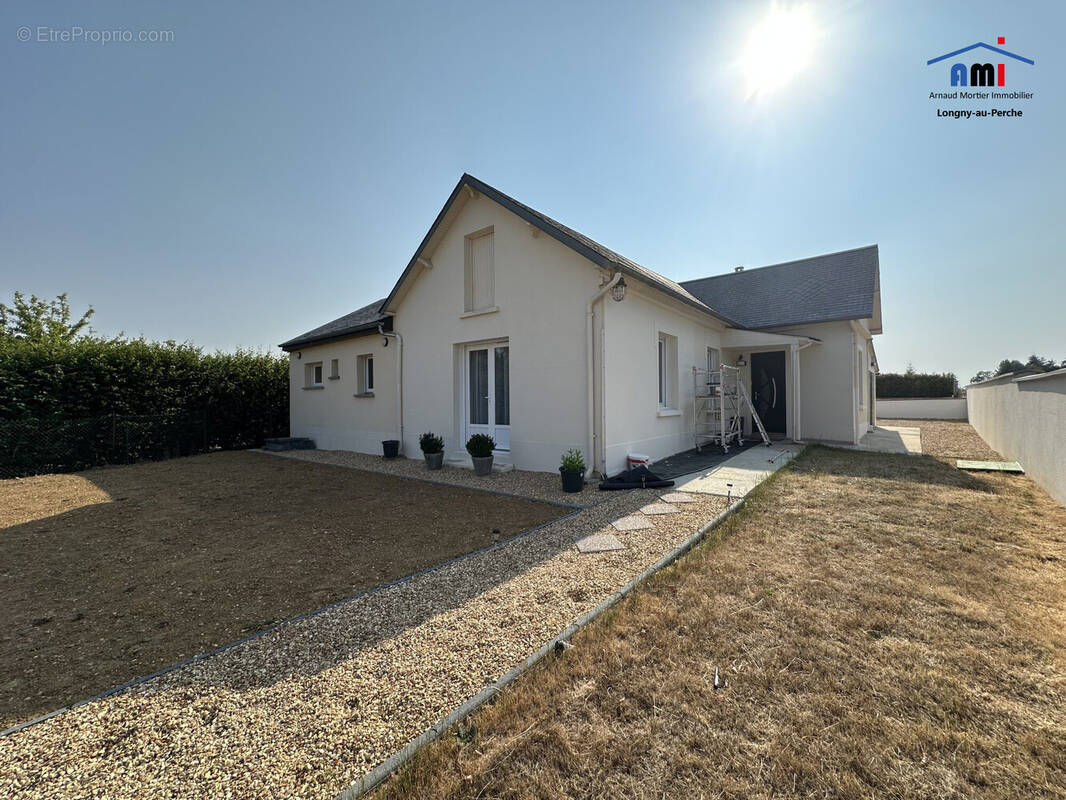 Maison à LONGNY-AU-PERCHE