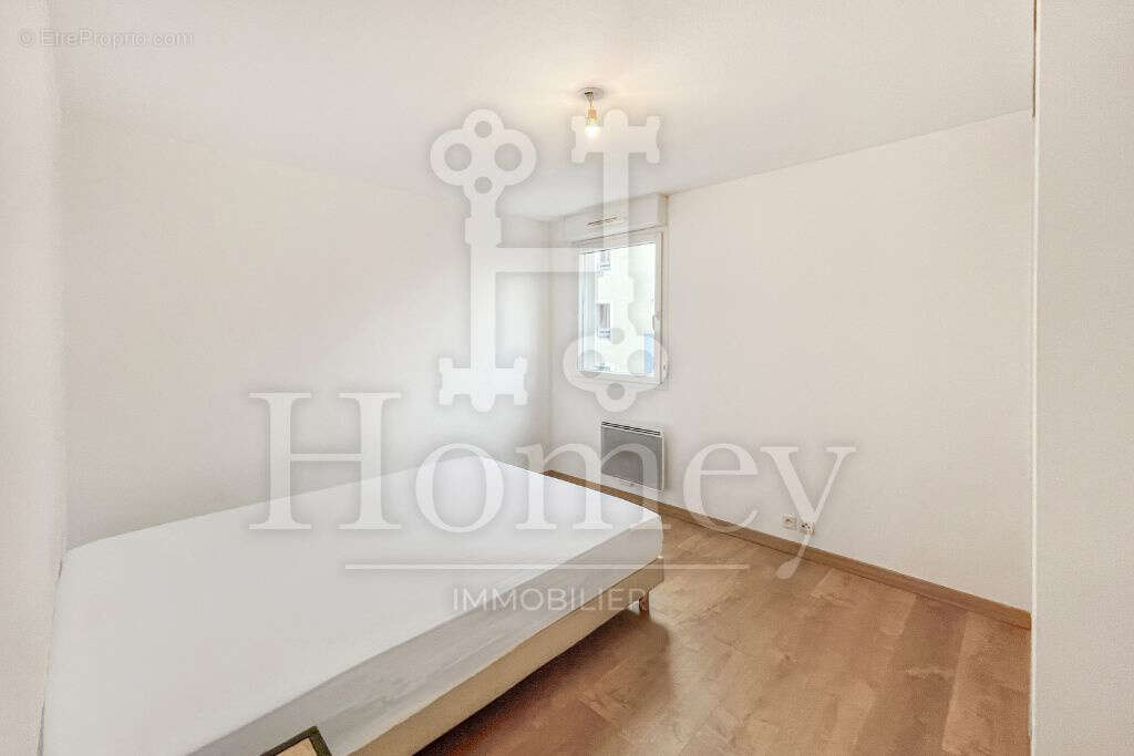 Appartement à VILLE-LA-GRAND