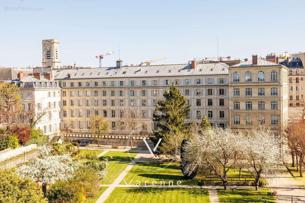 Appartement à PARIS-5E