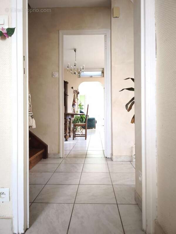 Photo 4 - Maison à SAINT-ETIENNE