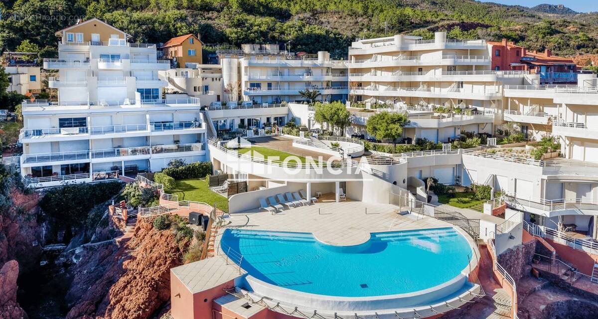 Appartement à SAINT-RAPHAEL