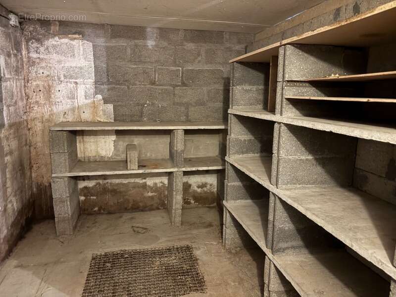 Maison à rénover avec vie de plain-pied 4 Chambres sur sous-sol dans le bourg de SAINT-VIGOR-D'YMONVILLE (76430) - photo 31