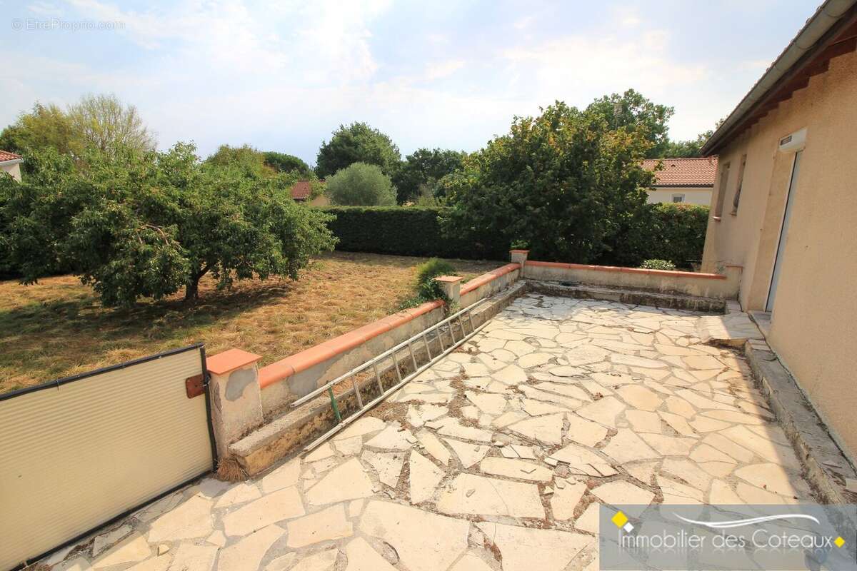 Maison t4 de plain pied a lagardelle sur leze - photo 10