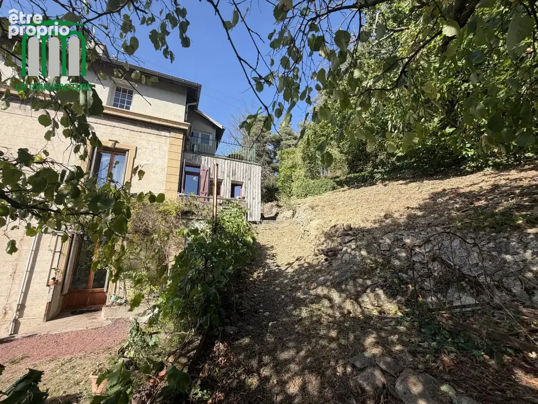Maison bourgeoise de 1906 - 297.93 m² habitables - parcelle de terrain de 2480 m²- secteur Cotatay / La Pouratt'e - photo 20