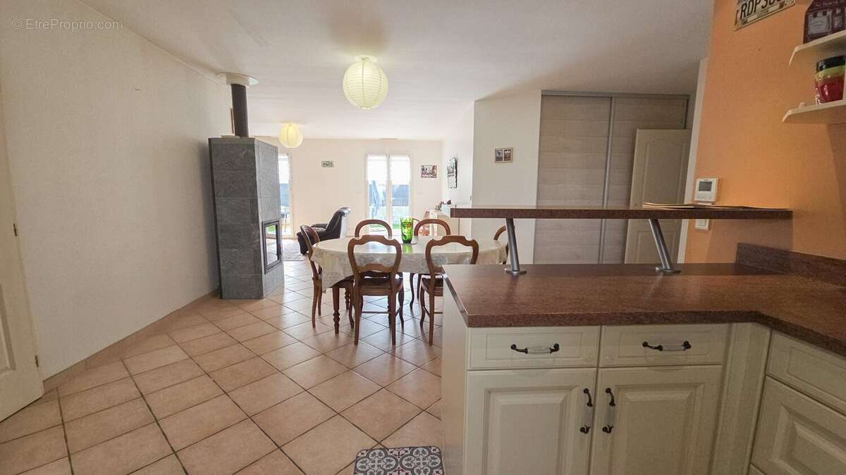 Maison à MAZERES