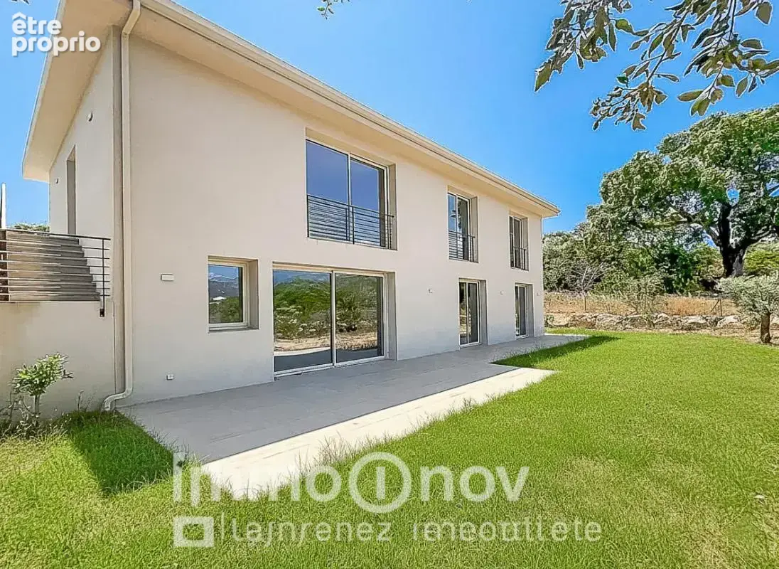 Villa de Luxe a Vendre en Corse du sud - Vue Mer et Montagnes - photo 22