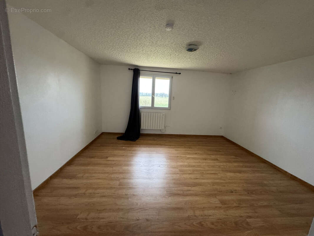 Maison à BOURBON-L'ARCHAMBAULT