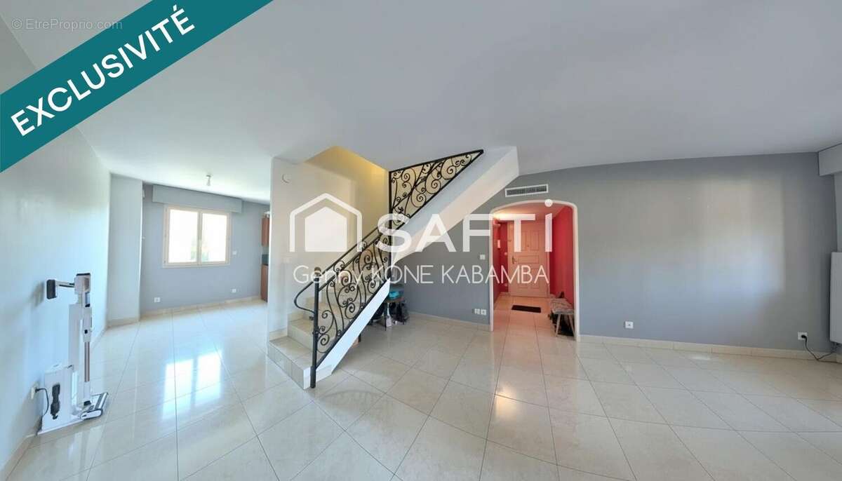 Appartement 96 m² à La Seyne-Sur-Mer  - photo 4