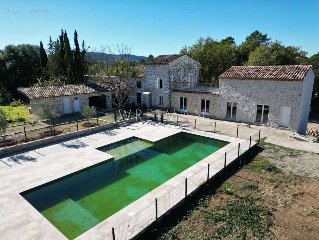Maison à SAINT-PAUL-EN-FORET