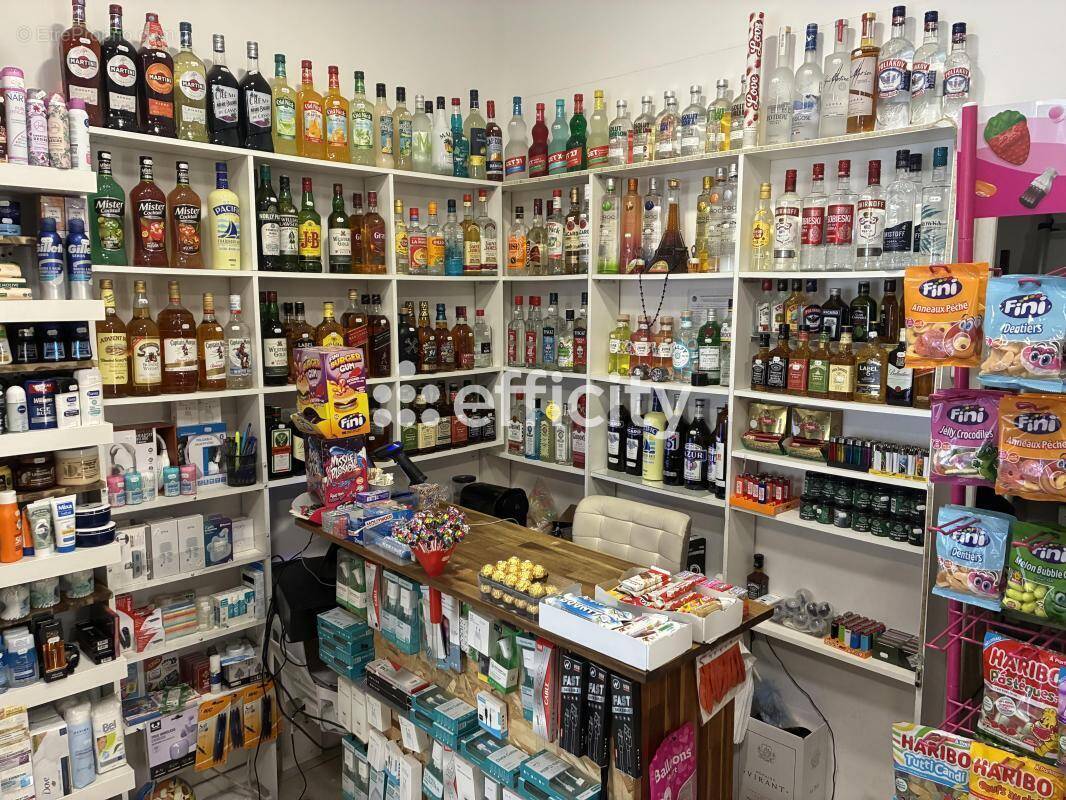 Commerce à MARSEILLE-1E