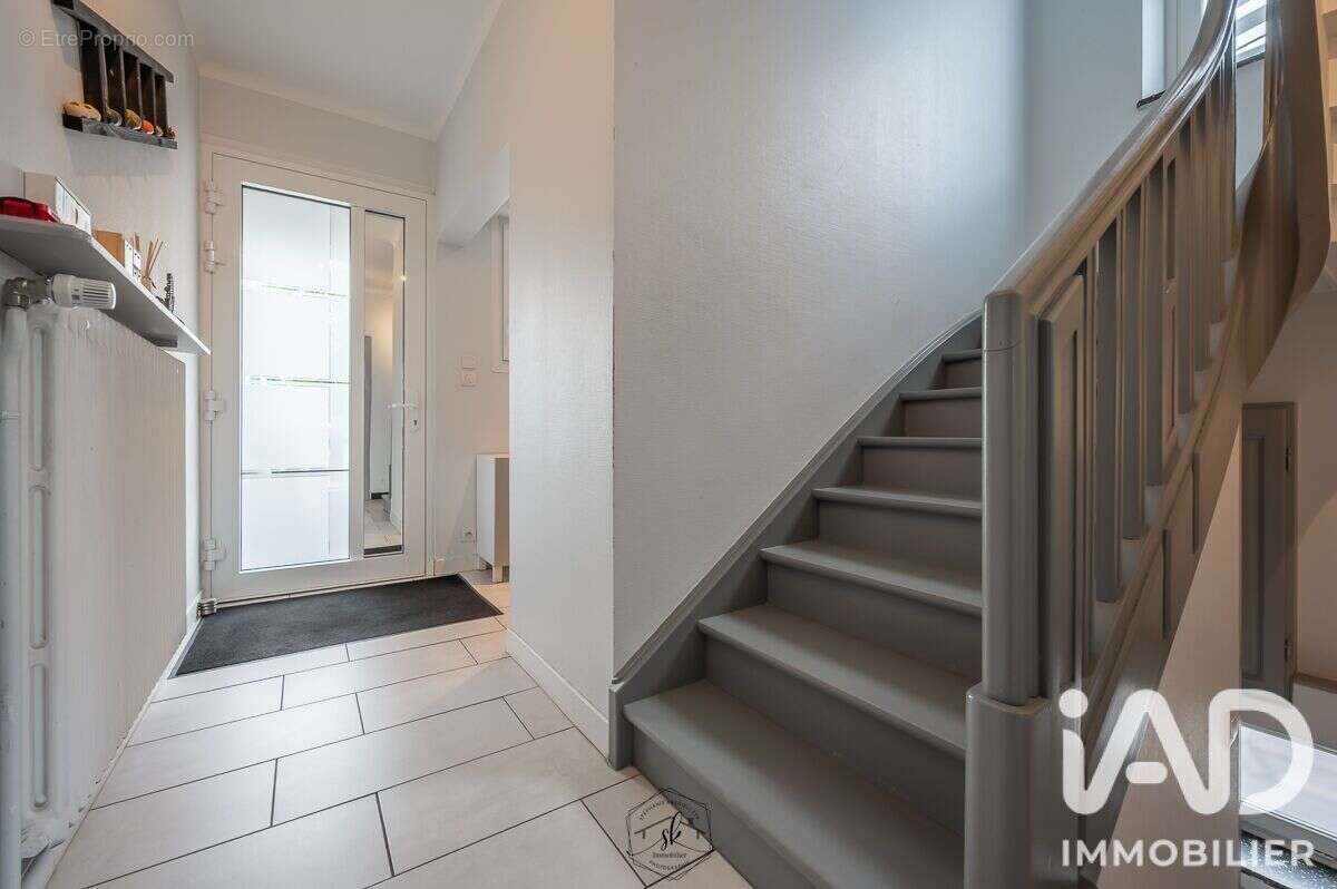 Maison 163 m² à Yutz  - photo 6
