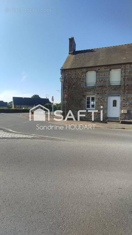 Photo 1 - Maison à LANDISACQ