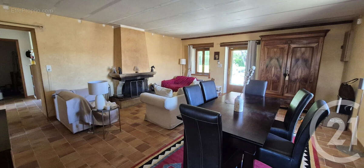 Maison 95 m² à Bruailles  - photo 3