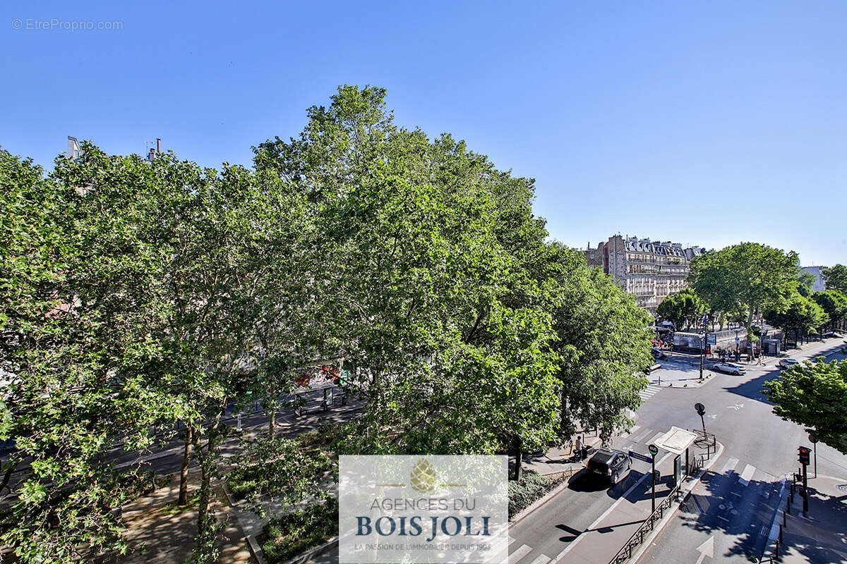 Appartement à PARIS-9E