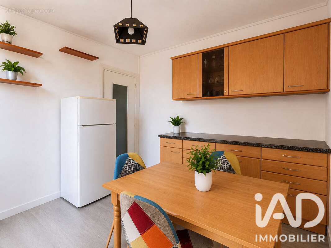 Appartement 44 m² à Limoges  - photo 2