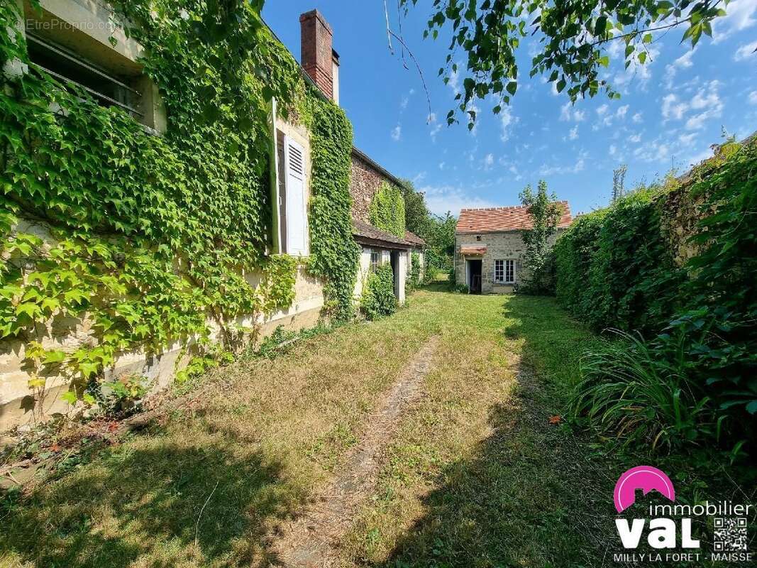 Maison 120 m² à Milly-La-Foret  - photo 2