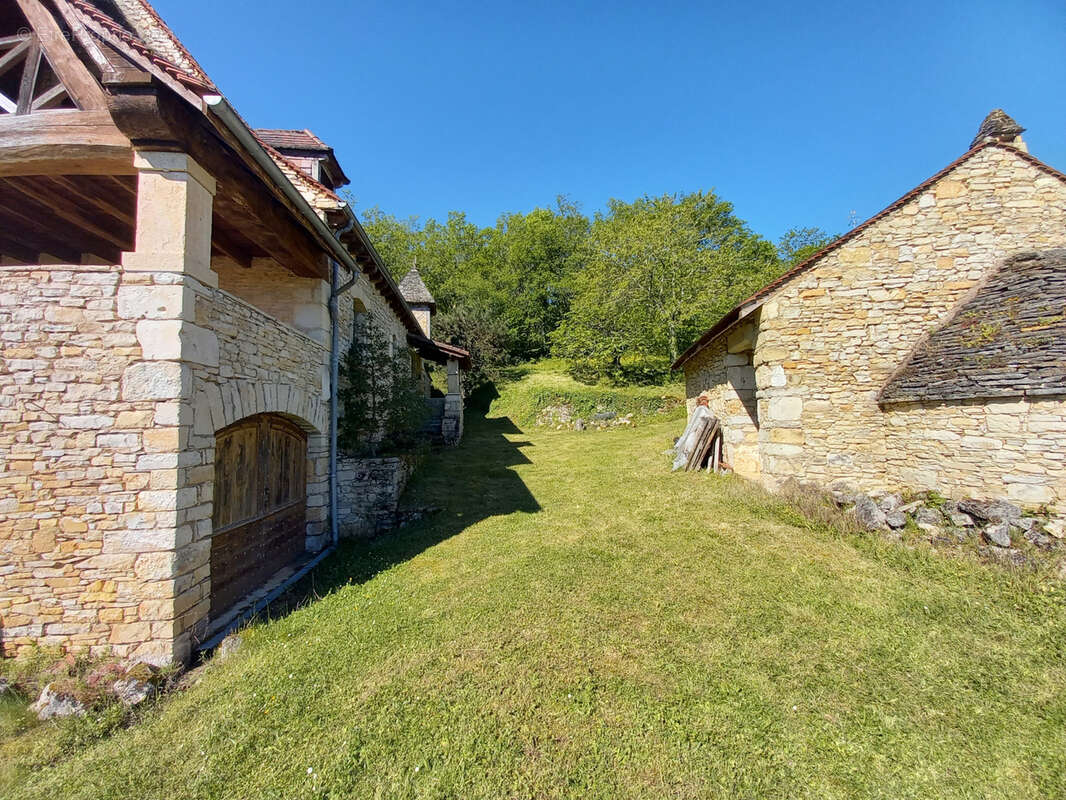 Maison à ALLAS-LES-MINES